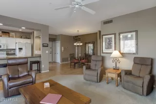 Photo #4: 6206654 Listing