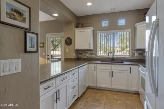 Photo #5: 6206654 Listing