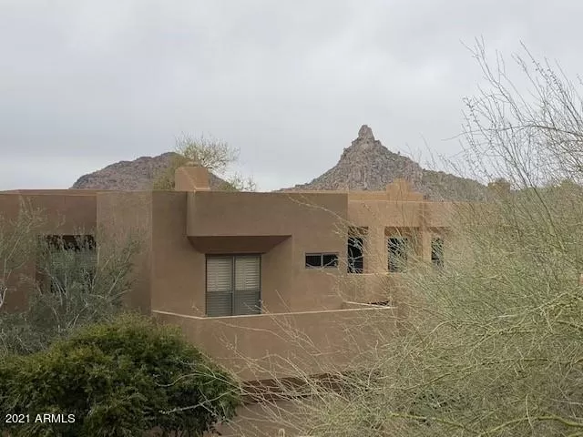 MLS: 6206814 Condo For Sale