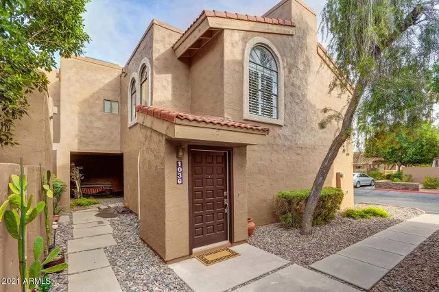 MLS: 6206895 Condo For Sale