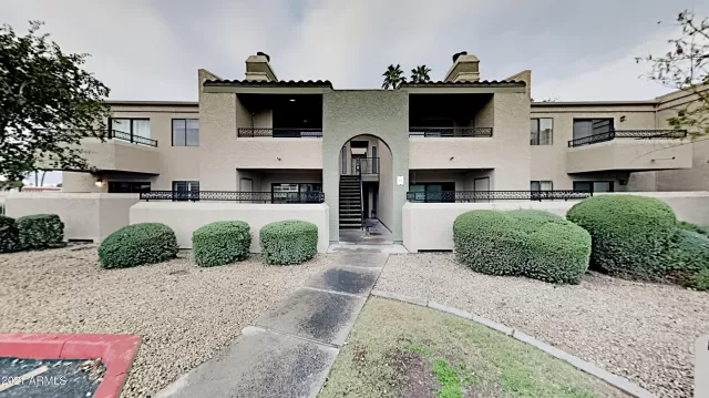 MLS: 6206933 Condo For Sale