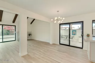 Photo #4: 6207002 Listing