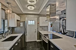 Photo #6: 6207111 Listing 