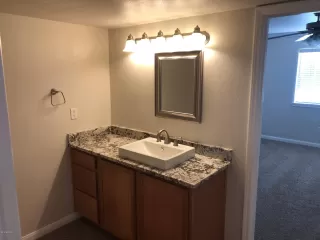 Photo #5: 6207557 Listing 