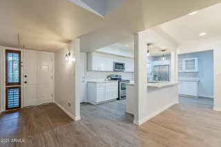 Photo #2: 6207713 Listing 