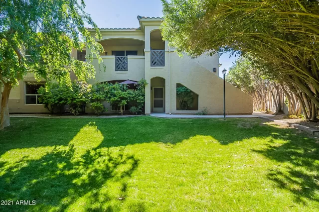 MLS: 6207863 Condo For Sale