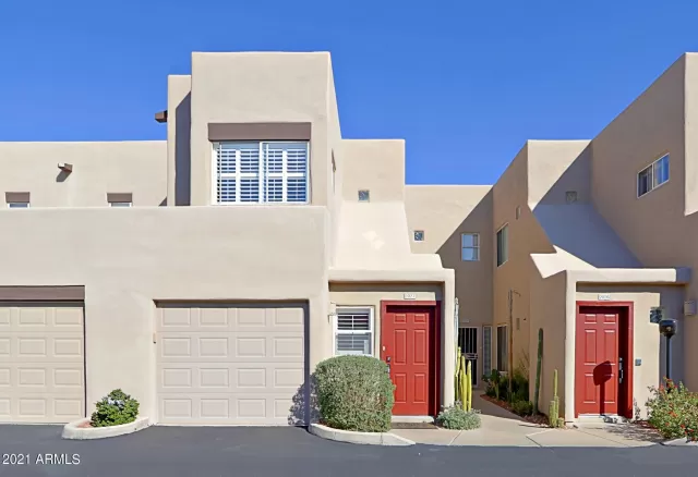 MLS: 6208103 Condo For Sale