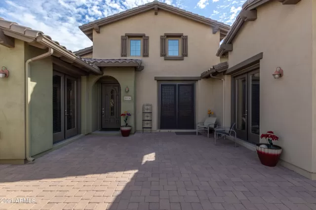 MLS: 6208107 Condo For Sale