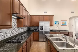 Photo #1: 6208107 Listing