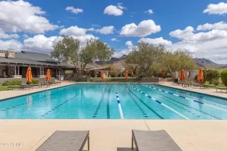 Photo #3: 6208107 Listing