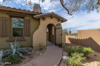 Photo #6: 6208107 Listing