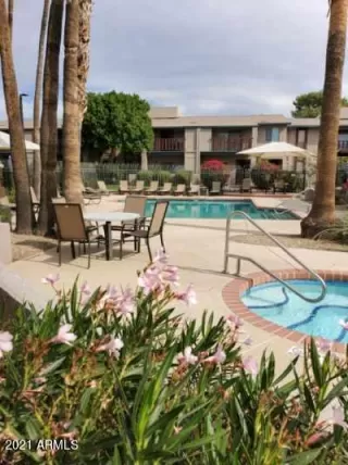 Photo #1: 6208360 Listing 