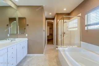 Photo #5: 6208370 Listing