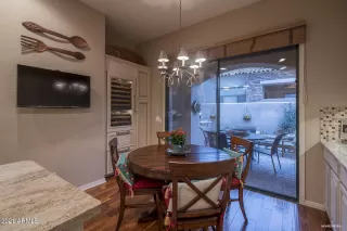 Photo #2: 6208385 Listing