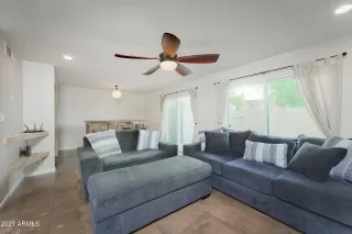 Photo #3: 6208518 Listing