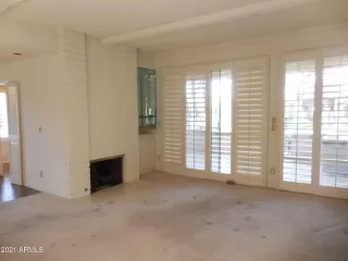 Photo #3: 6208729 Listing