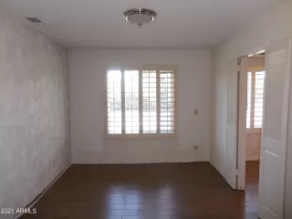 Photo #4: 6208729 Listing