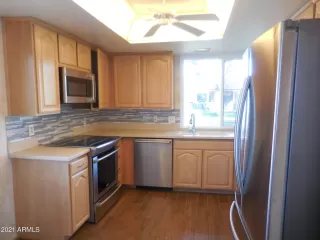 Photo #5: 6208729 Listing