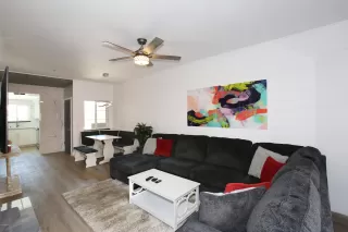 Photo #4: 6208854 Listing