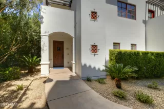Photo #4: 6208874 Listing