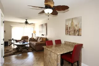 Photo #6: 6208941 Listing