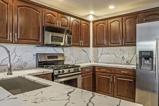 Photo #5: 6209021 Listing 