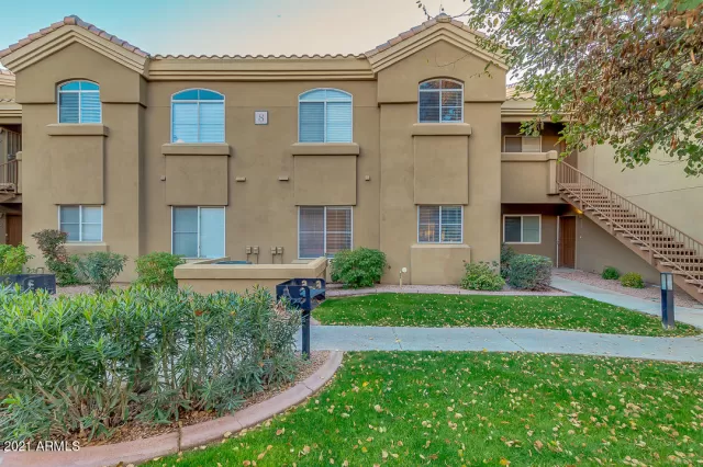 MLS: 6209180 Condo For Sale