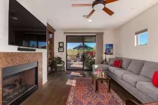 Photo #3: 6209355 Listing