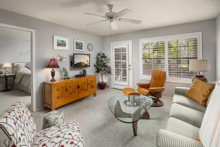 Photo #3: 6209398 Listing 