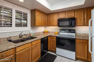 Photo #5: 6209398 Listing 