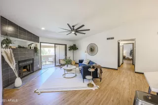 Photo #2: 6209448 Listing