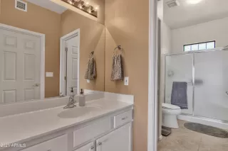 Photo #4: 6209580 Listing