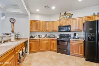 Photo #3: 6209582 Listing 