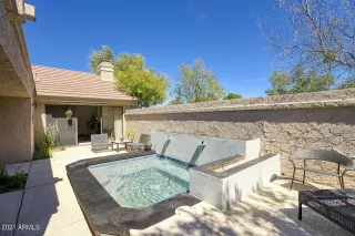 Photo #2: 6209583 Listing