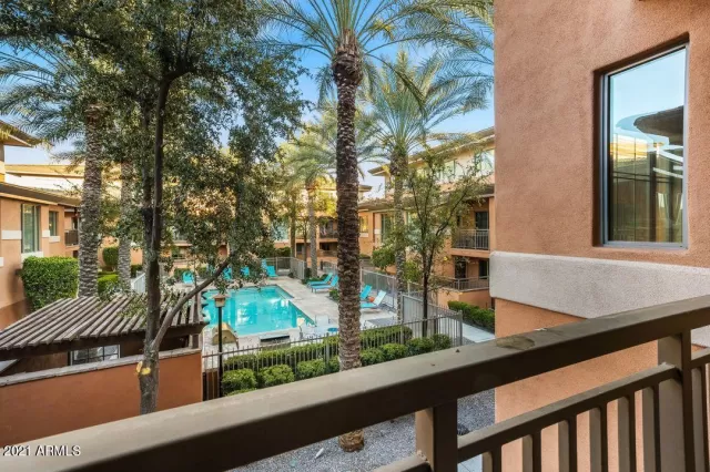 MLS: 6209589 Condo For Sale