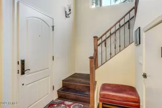 Photo #3: 6209589 Listing