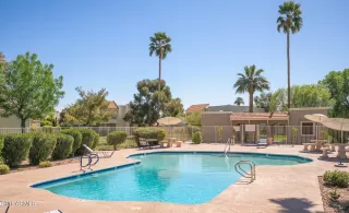 Photo #5: 6209610 Listing