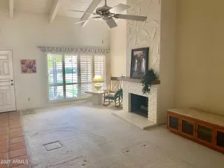 Photo #2: 6209822 Listing