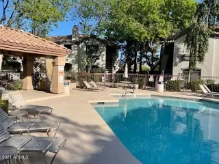 Photo #4: 6209881 Listing