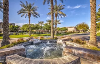 Photo #3: 6209966 Listing