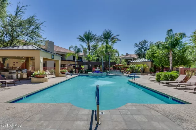 MLS: 6209998 Condo For Sale