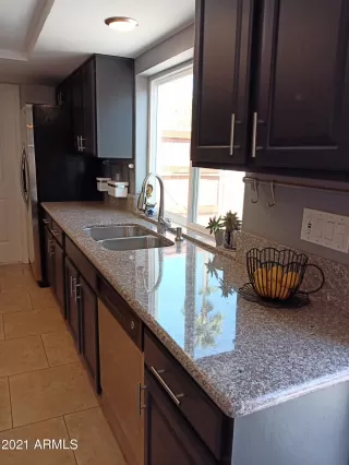 Photo #6: 6210058 Listing