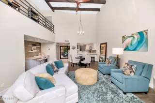 Photo #3: 6210696 Listing