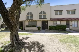 Photo #2: 6210740 Listing 