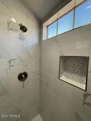 Photo #3: 6210763 Listing 