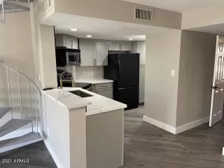 Photo #6: 6210763 Listing 