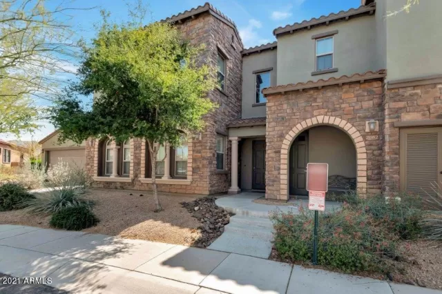 MLS: 6210819 Condo For Sale