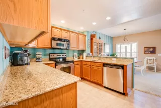 Photo #5: 6210914 Listing