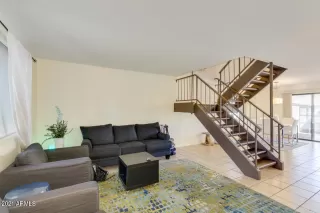 Photo #2: 6210939 Listing 