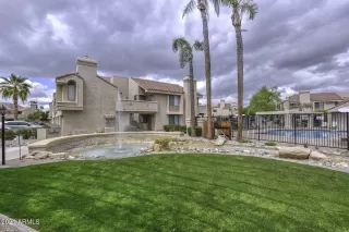 Photo #5: 6211047 Listing